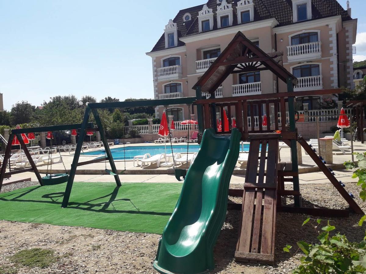 Hotel Black Sea - Breakfast, Pool & Free Parking Obzor Luaran gambar