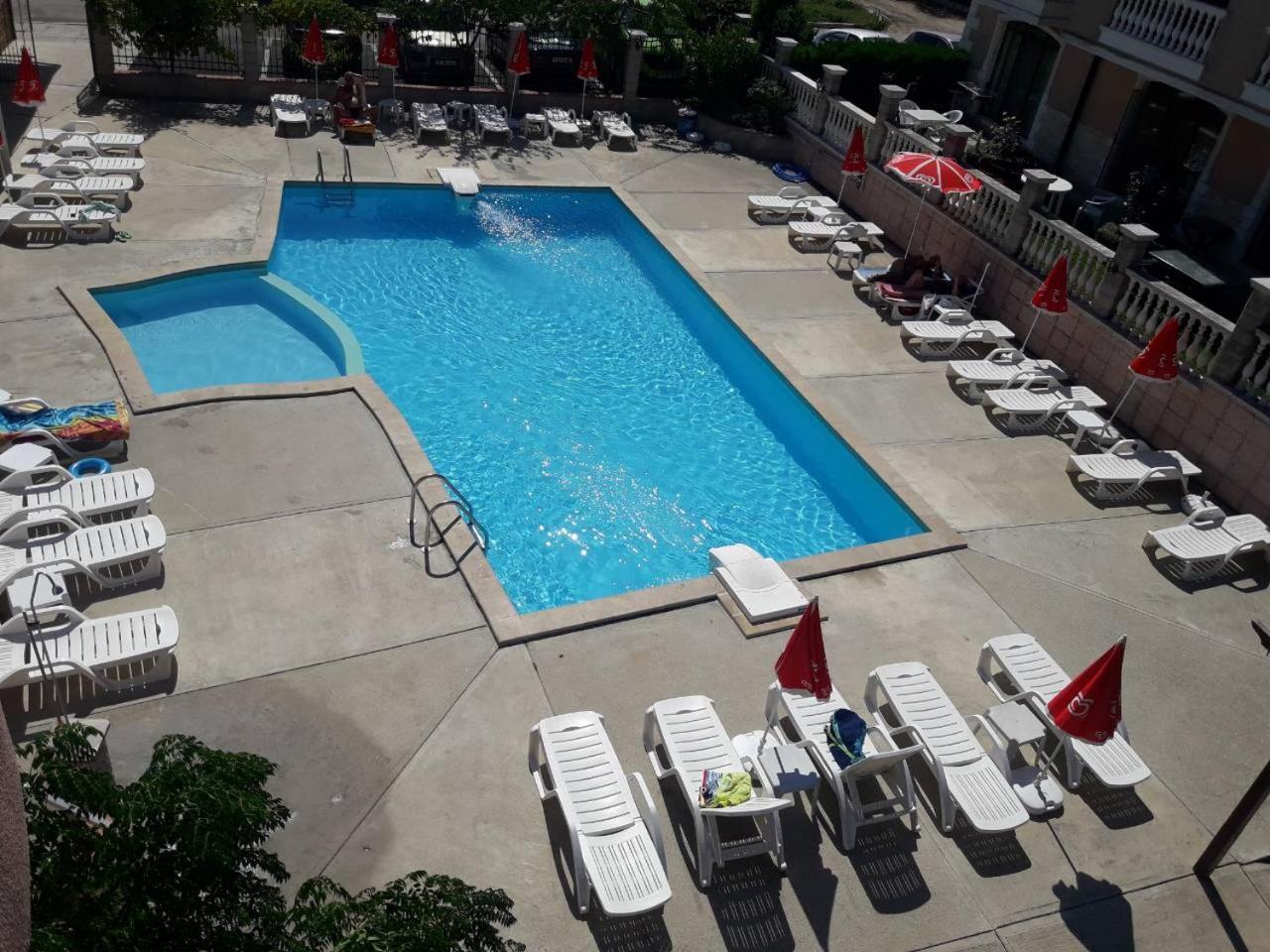 Hotel Black Sea - Breakfast, Pool & Free Parking Obzor Luaran gambar